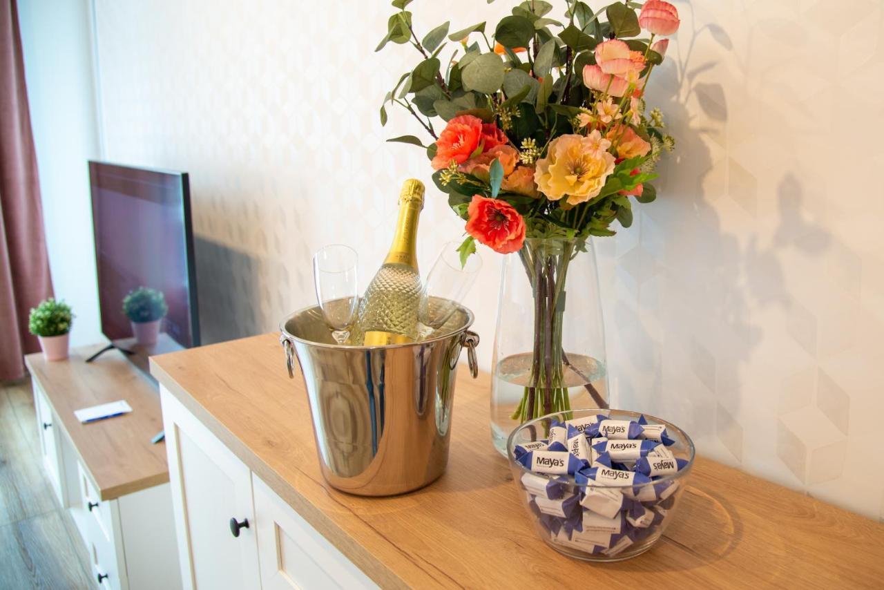 Maya'S Flats & Resorts 48 - Szafarnia Gdańsk Eksteriør billede